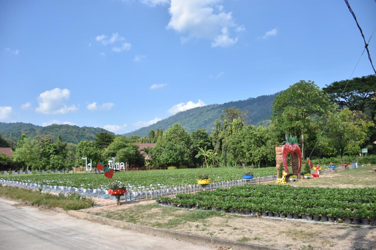 Darunee Resort 나콘나욕 외부 사진
